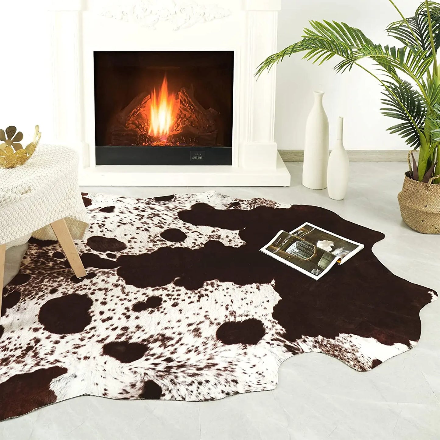 American Style Cowhide Carpet Cow Print Rug for Bedroom Living Room Cute Animal Printed Carpet Faux Cowhide Rugs for Home Decor