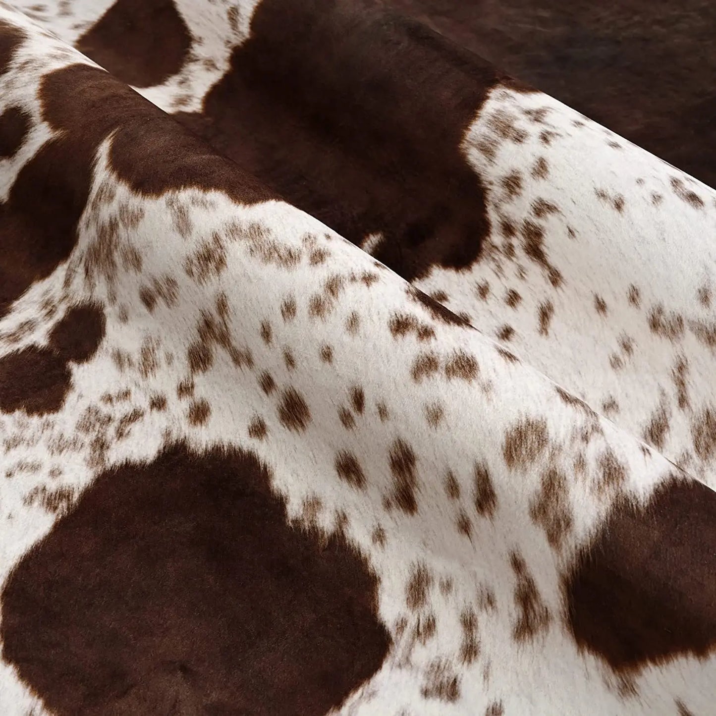 American Style Cowhide Carpet Cow Print Rug for Bedroom Living Room Cute Animal Printed Carpet Faux Cowhide Rugs for Home Decor